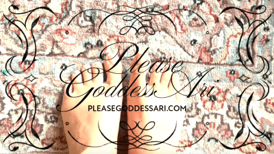 French Tip Toe Wiggle