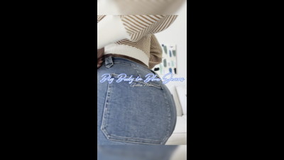 Big Booty In Blue Jeans