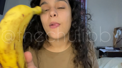 Chewing Bananas