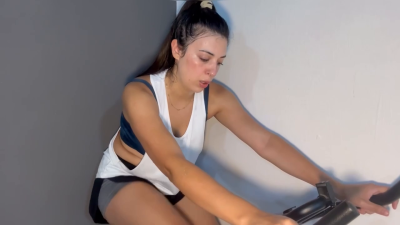 Sweat, Smell And Pleasure: I Undress Wet And Savor Every Corner Of My Skin