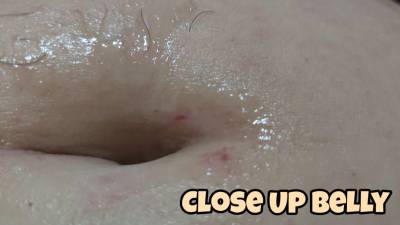 Extreme Close-Up Bellybutton Fetish Video With Zoom Focus On My Navel