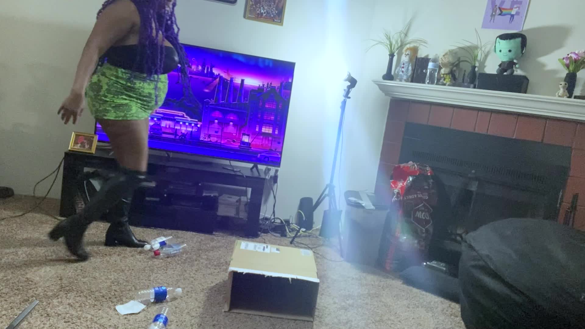 Food And Object Crush- Goddess Mxdominion Stomping On Trash In Sexy Boots. Stomping, Foot Domination, Female Domination