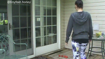 Tomatoes And Bananas What Is Easier To Crush