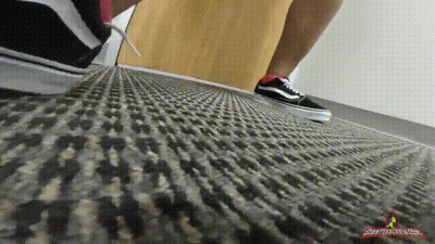 Giantess Crew - Jas - Office Tiny