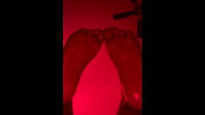 Oiled Feet ASMR