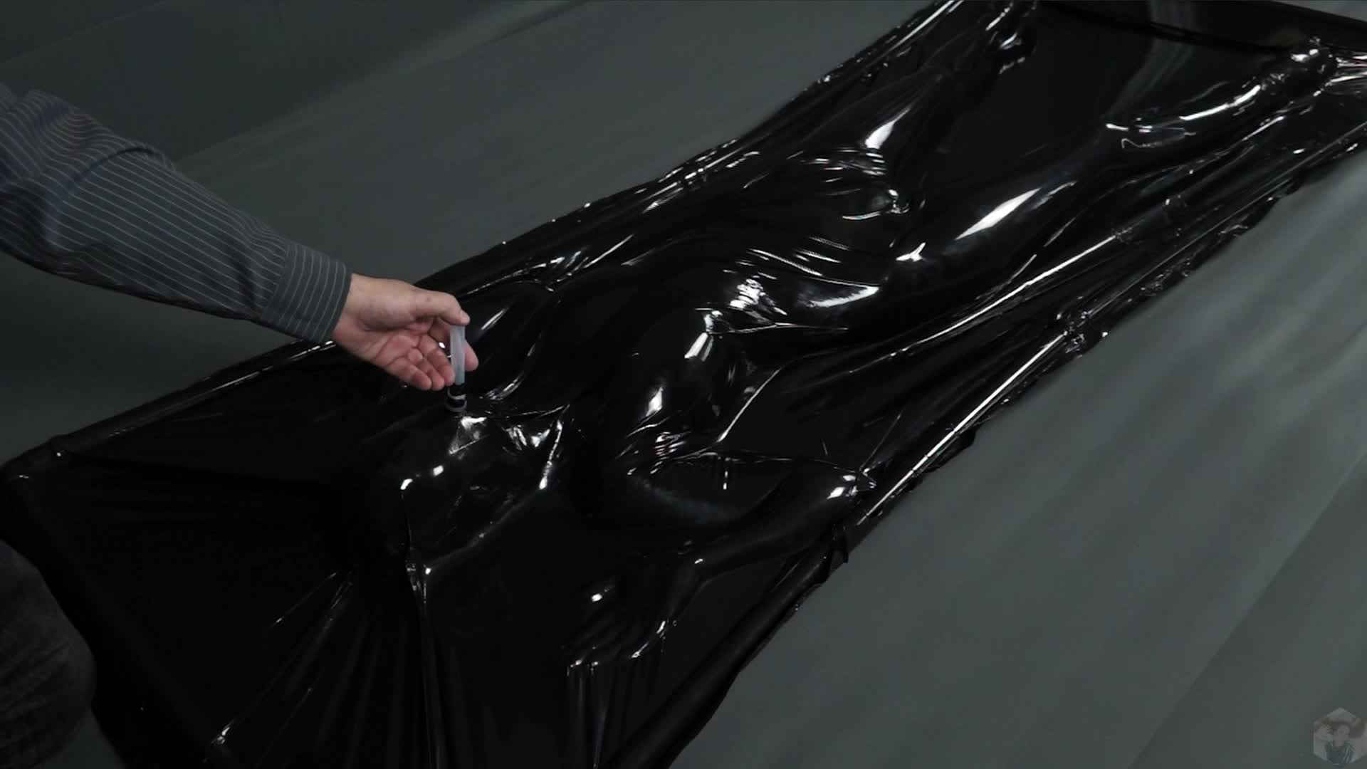 Breathing Games In A Black Vacuum Bed