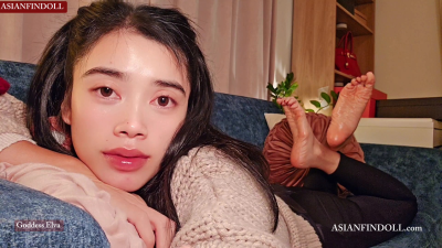 Edge Or Pay- Goddess Elva's Oily Foot JOI- Tease & Denial Foot Worship- Glossy Soles JOI: Stroke For My Perfect Chinese Feet- Edge For My Feet: Goddess Elva's Teasing Game