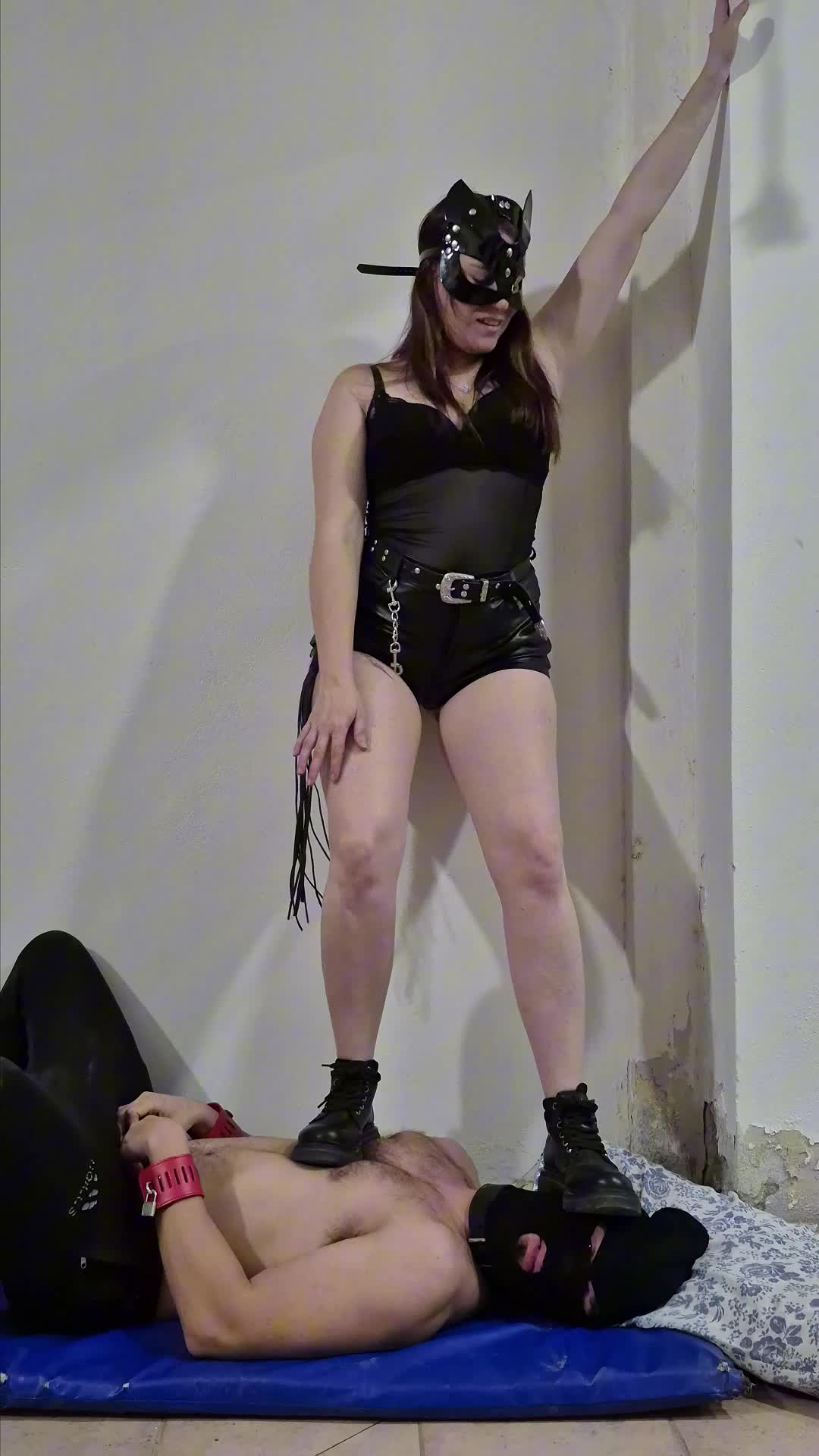 Kombat Boots Trample