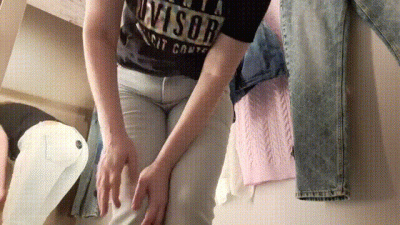 Redheaded Mistress Tries On Tight Jeans For Her Big White Ass
