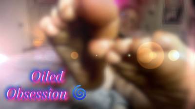 Oiled Feet Obsession