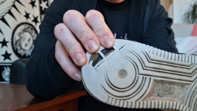 Worship And Cum For Male Friends Stinky Feet & Shoes