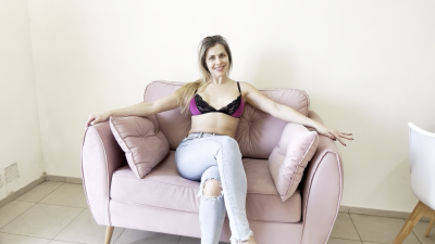 Crossed Leg Fetish