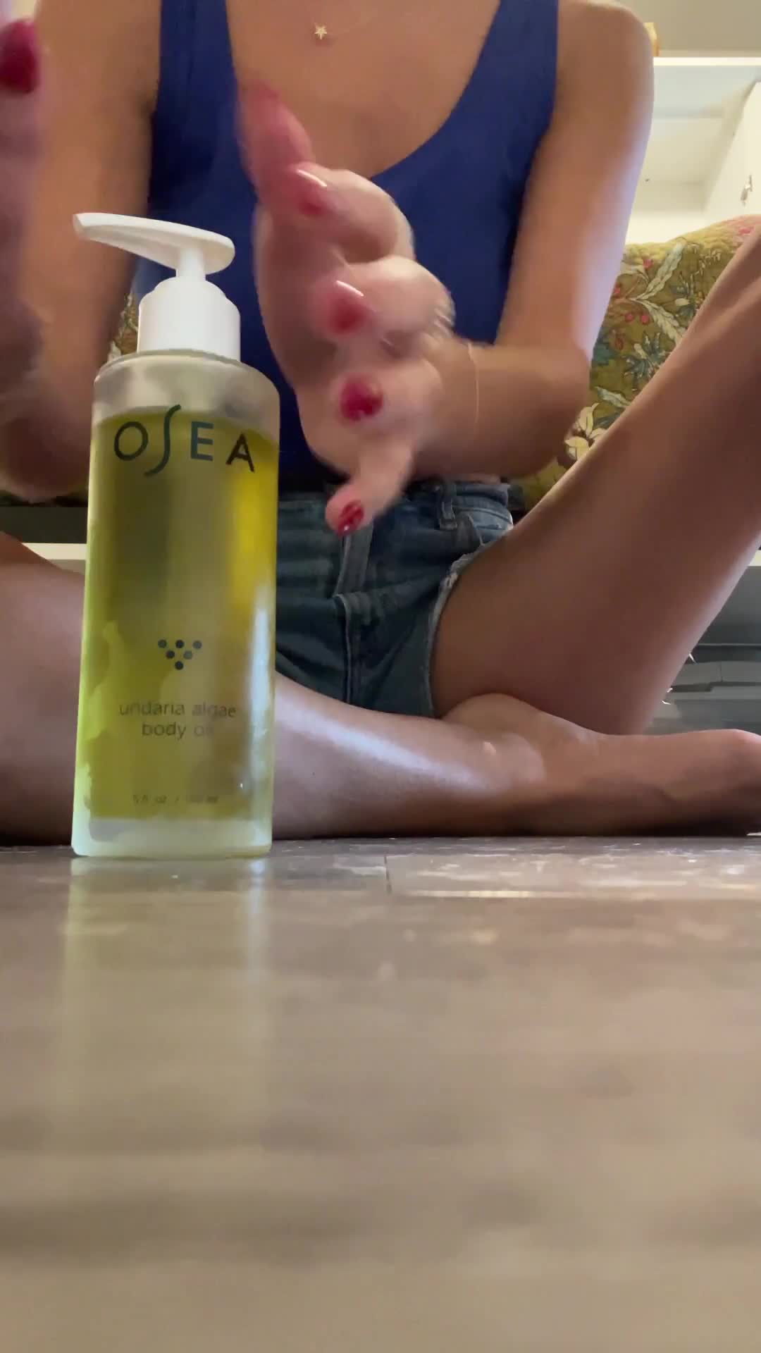 Oiled Feet Of A Goddess- With Verbal Commands