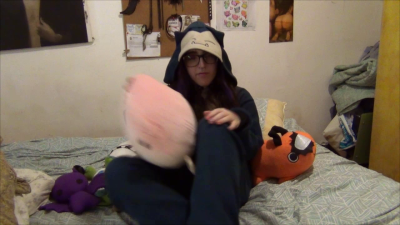 Cute Trans Girl Jerking Off On Her Pijamas