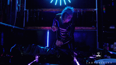 Sounding In Latex Sack