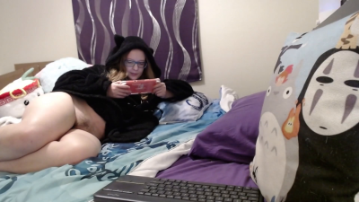 Gamer Girl Ignores You