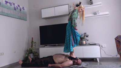 Princess Minje Arabesque Inhuman Trampling And Facestanding Part1: High Heel Sandals