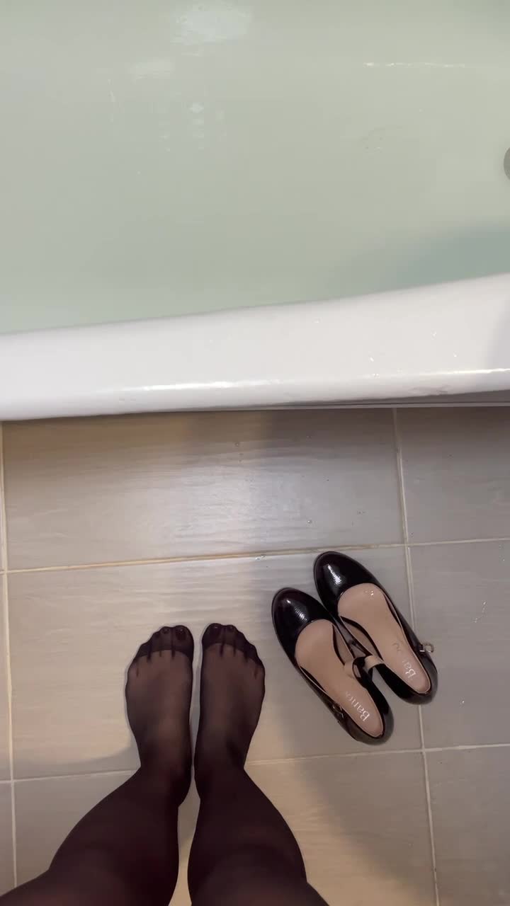 Get My Shoes Wet