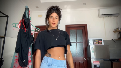 Desperate Pee: Loud Streams & Mutual Piss