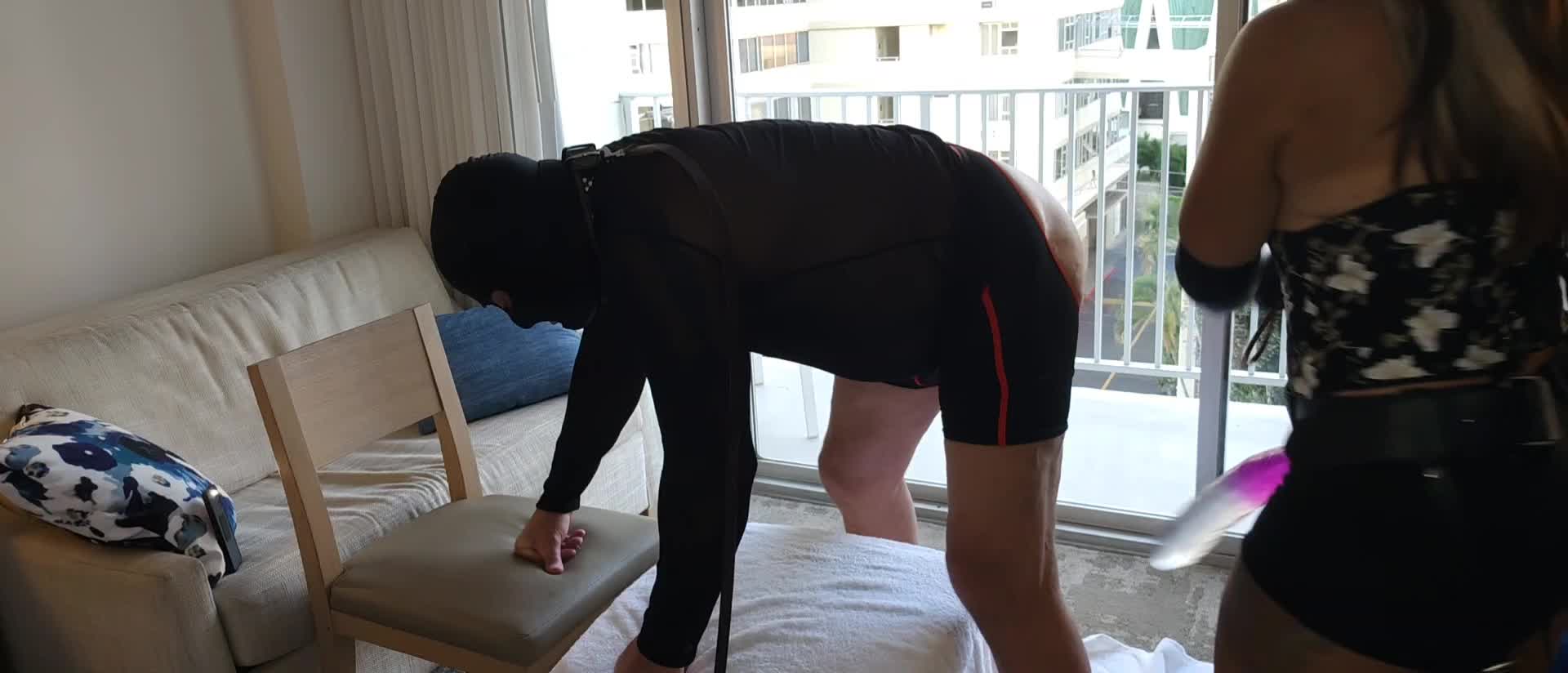 Mistress Took A Slave To A Hotel And Pegs Him On The Balcony