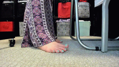 #6 Size 10 Royal Feet (No Sound)