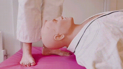 Face Stomping Trampling