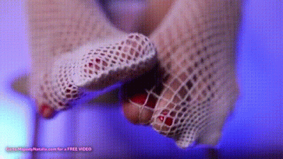 I Bet My Feet, Pussy, And Ass Can Mindfuck You And Make You Cum! Kinks: Foot Fetiish, Ass Tease, Fishnets, Mesmerize