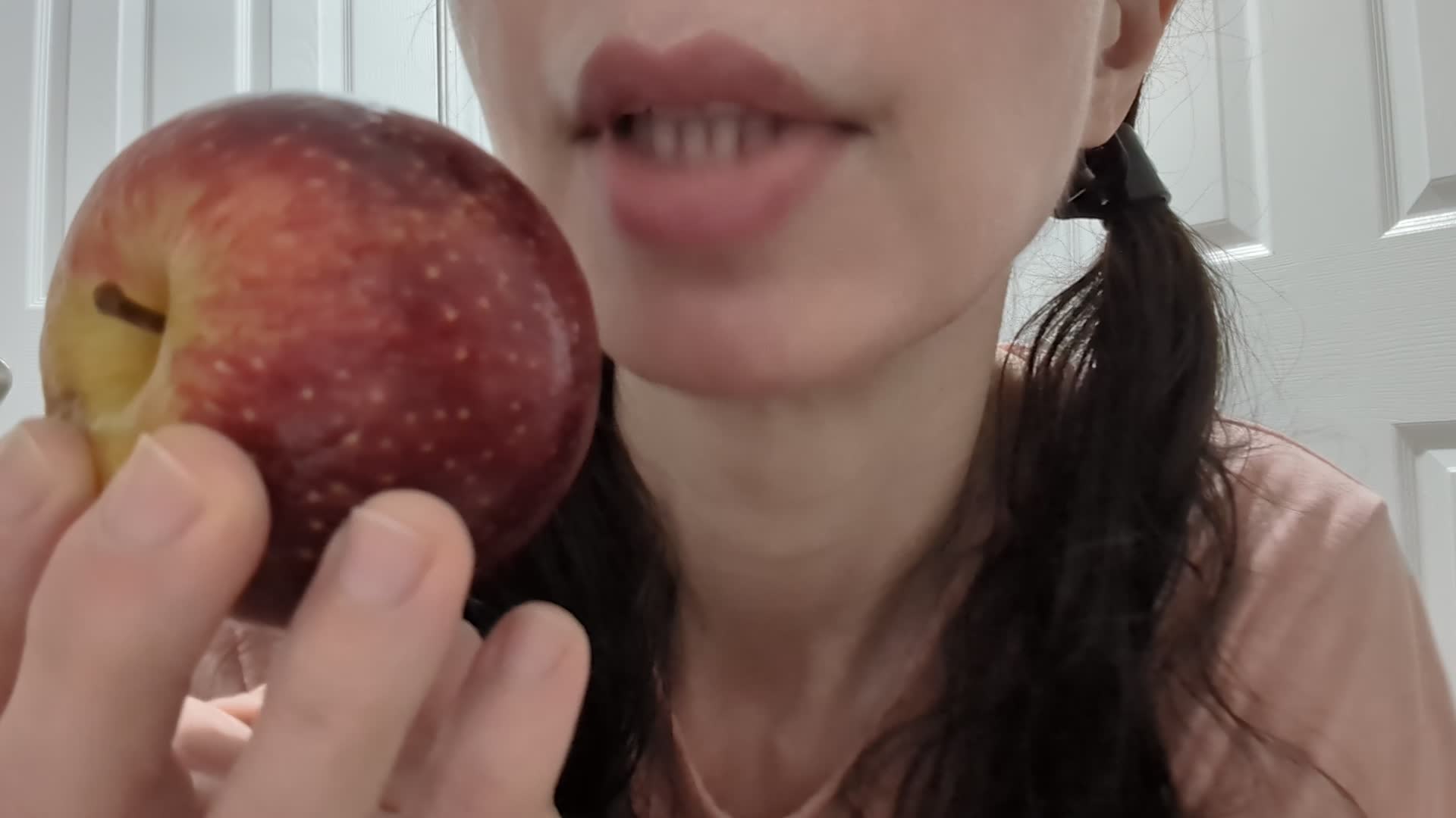18Yr-Old Jenna Apple JOI Balls Licking Spit Saliva Lips Tongue Cum Countdown