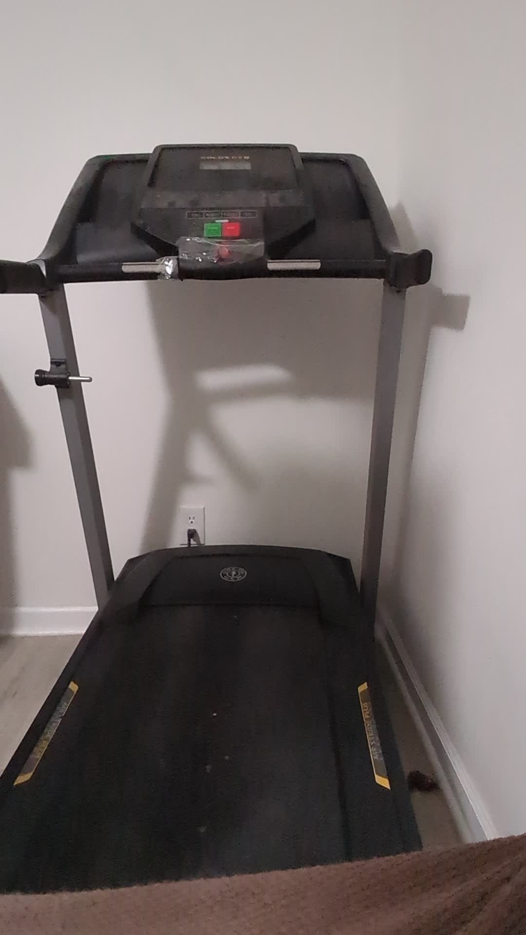 Watch My Bare Ass Shake Running On Treadmill Jiggle Jogging Nude Exercise