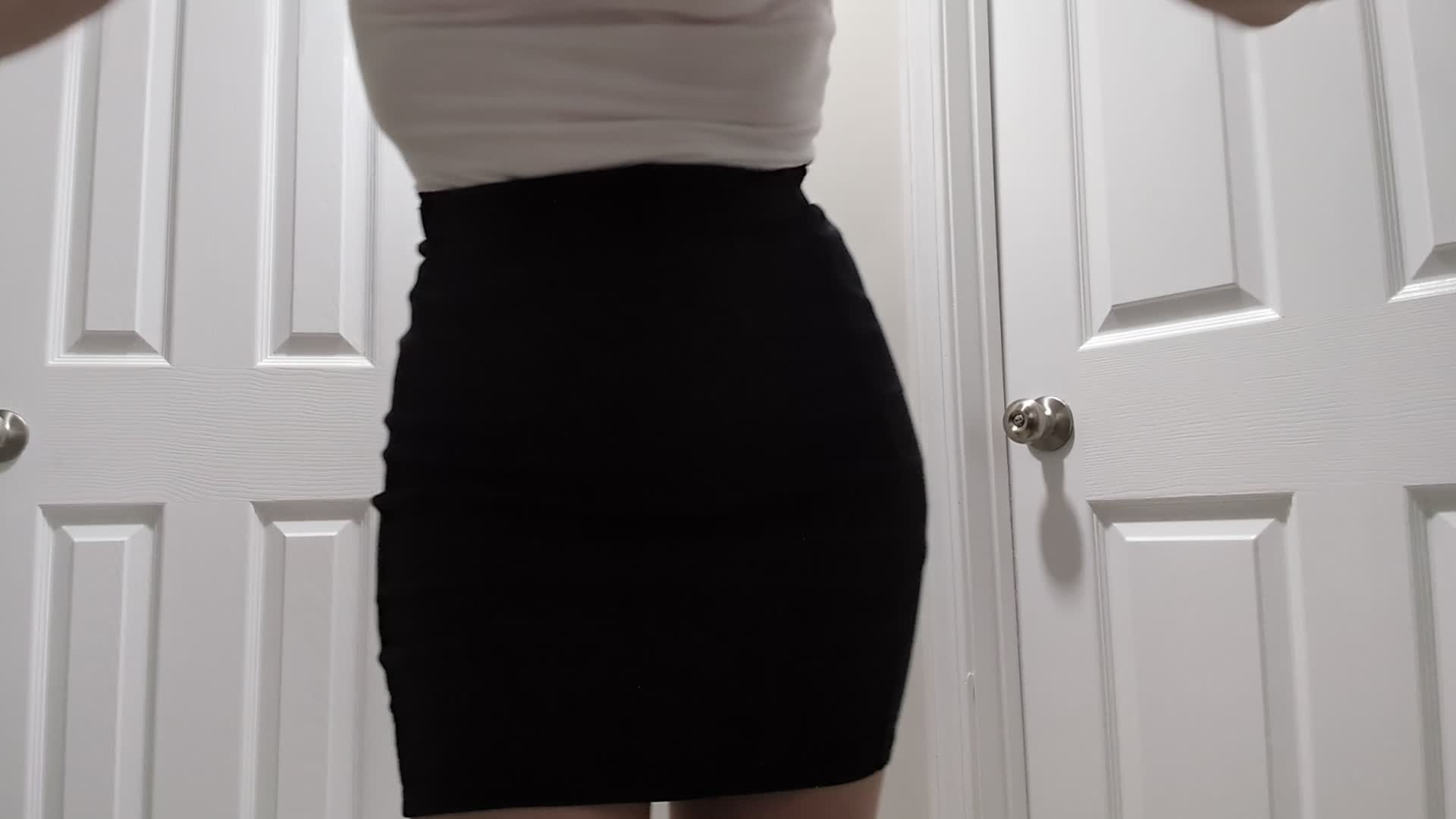 18-Year-Old Arrogant Brat Humiliation JOI Breath Play