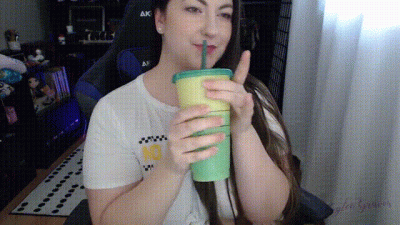 Miss Graves' Grow Potion