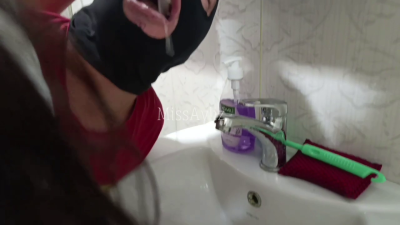 Spitting&Faceslapping
