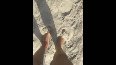 Sand Feets
