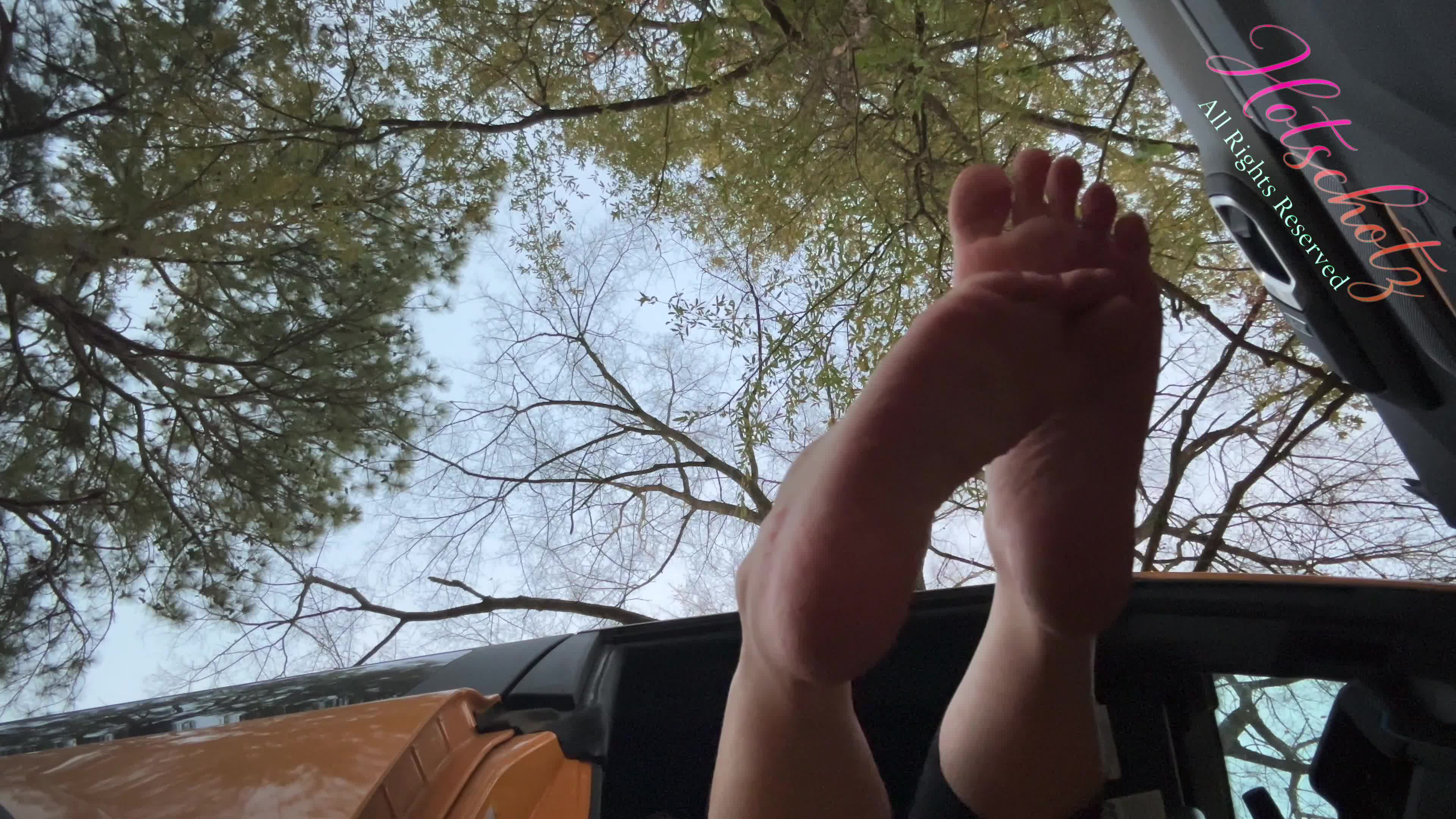Foot Ignore Facetime Call In My Truck - Dangling, Swaying, Toe Spreads (11:50)