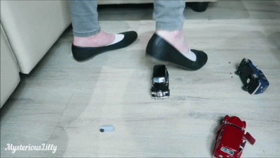 Ballet Flats, Plastic Car Destroy