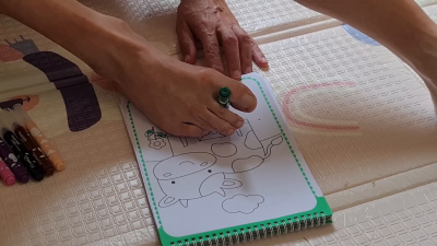 Le Coloriage Du Bs Au Bout Des Pieds