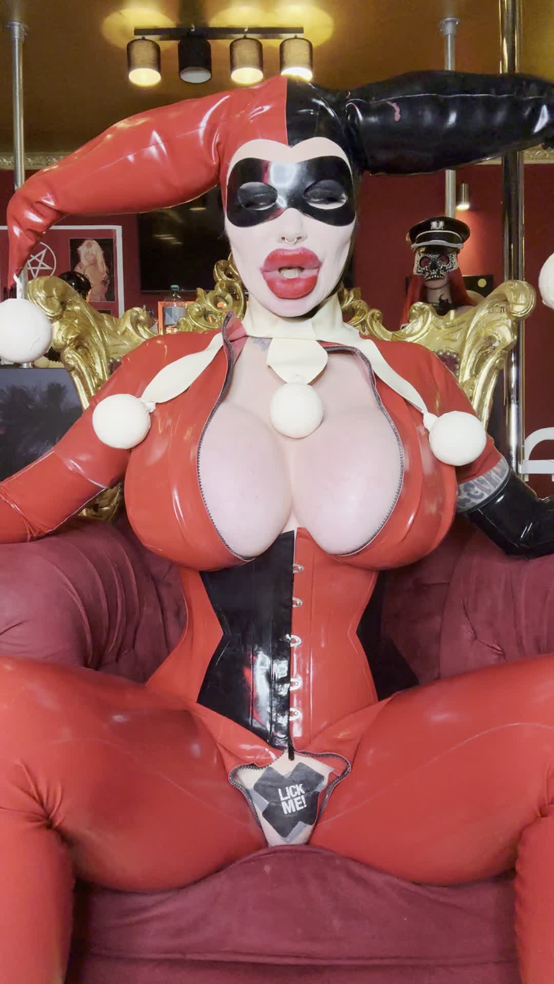 Latex Bimbo Harley Quinn