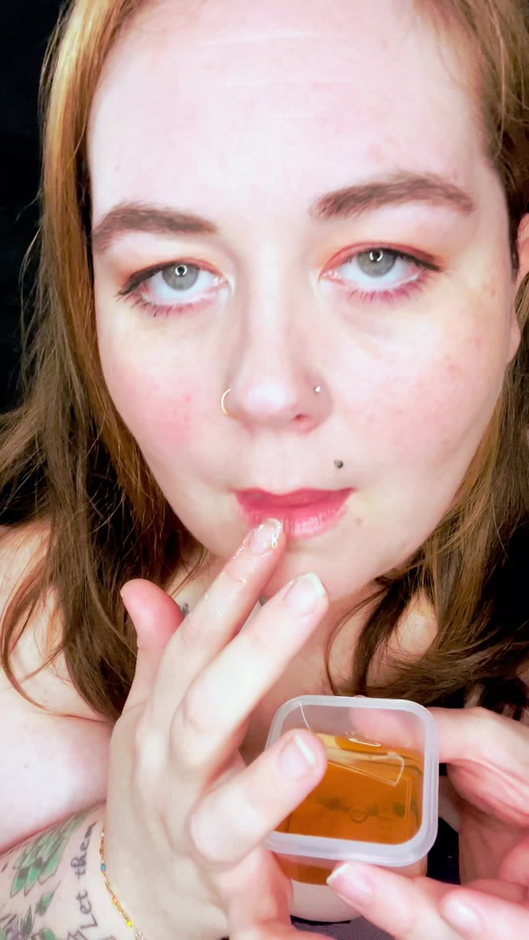 Sweet Honey Tease - Slow Finger Lick & Curvy Cleavage