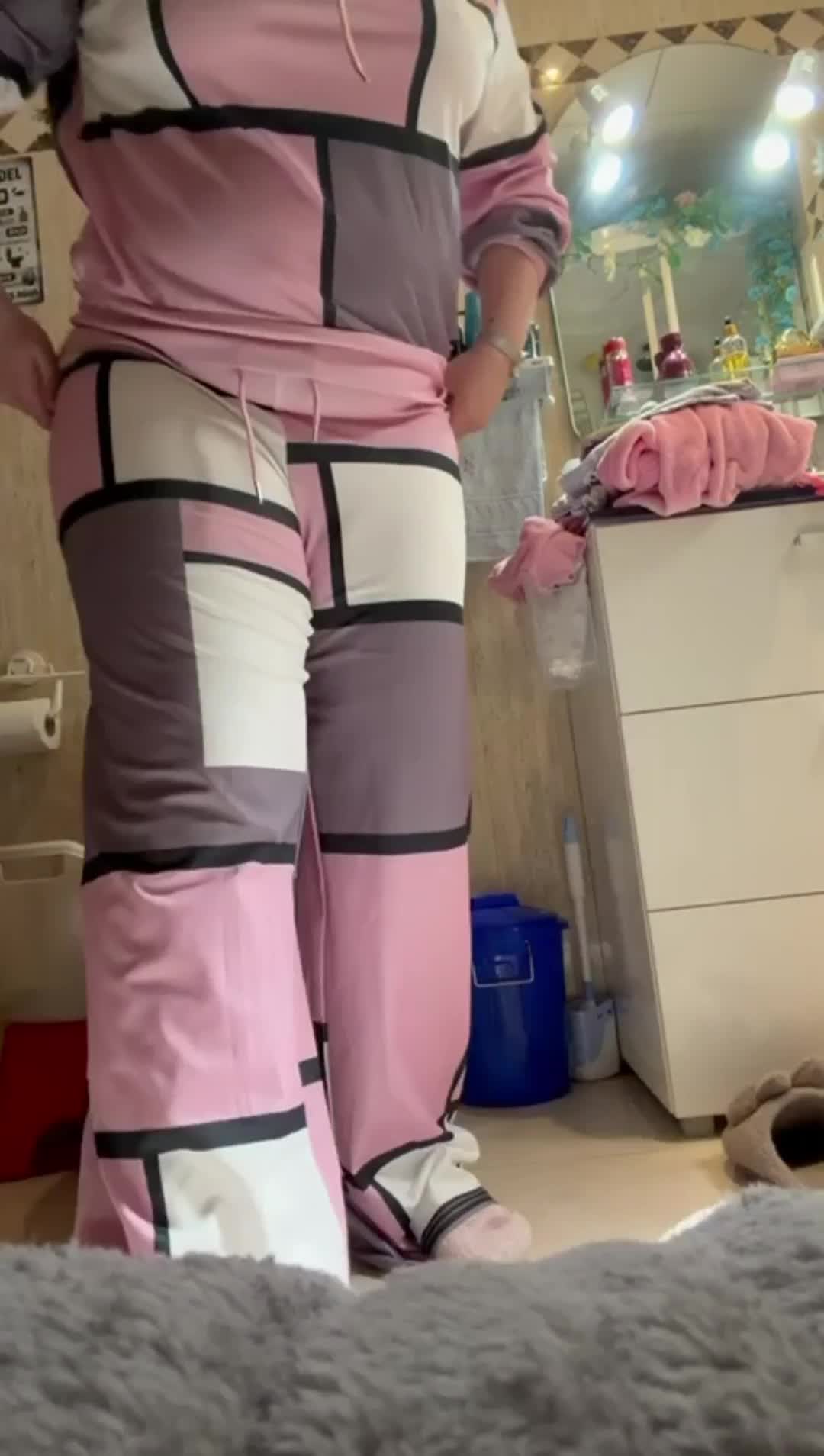 BBW Bathroom Failure: Piss-Soaked Panties & Loud Farting "Caca" Explosion. Part 1