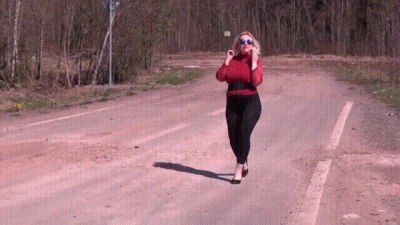 Golden Rain 75 Walk And Piss