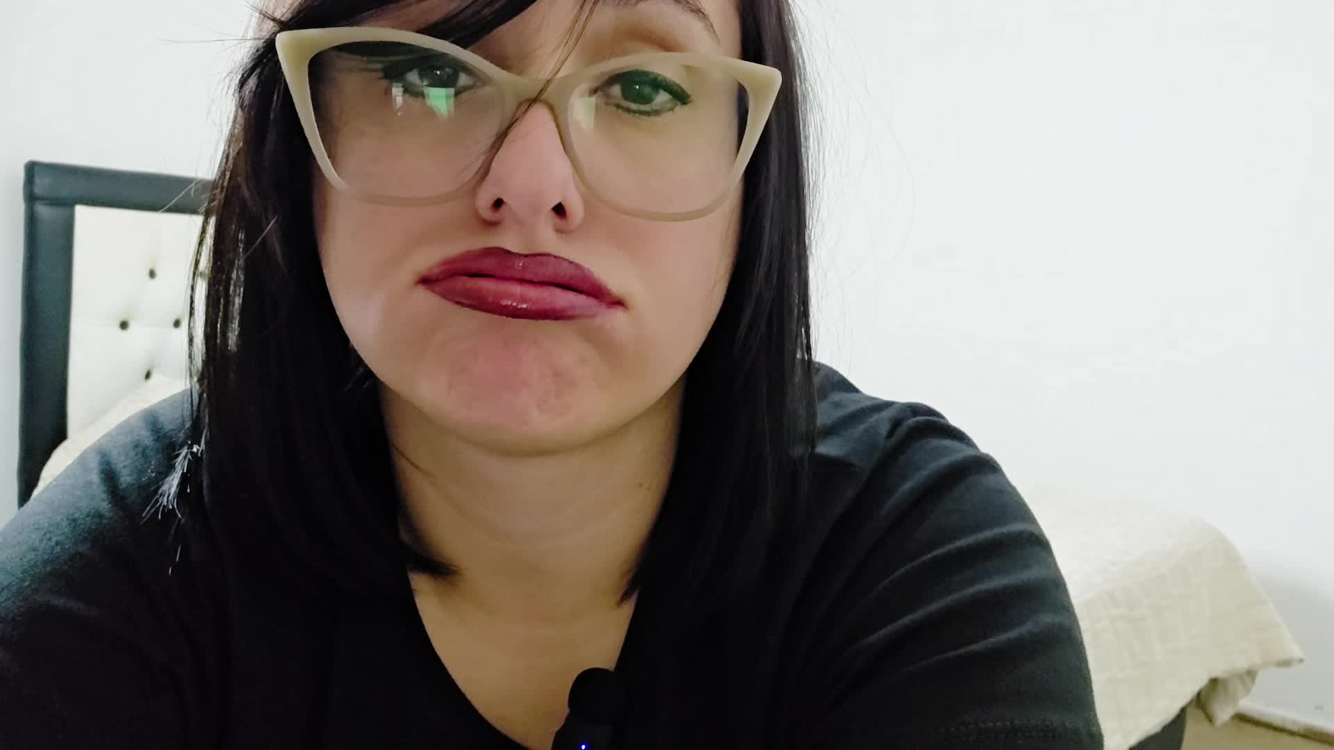 Making Ugly & Silly Faces For You