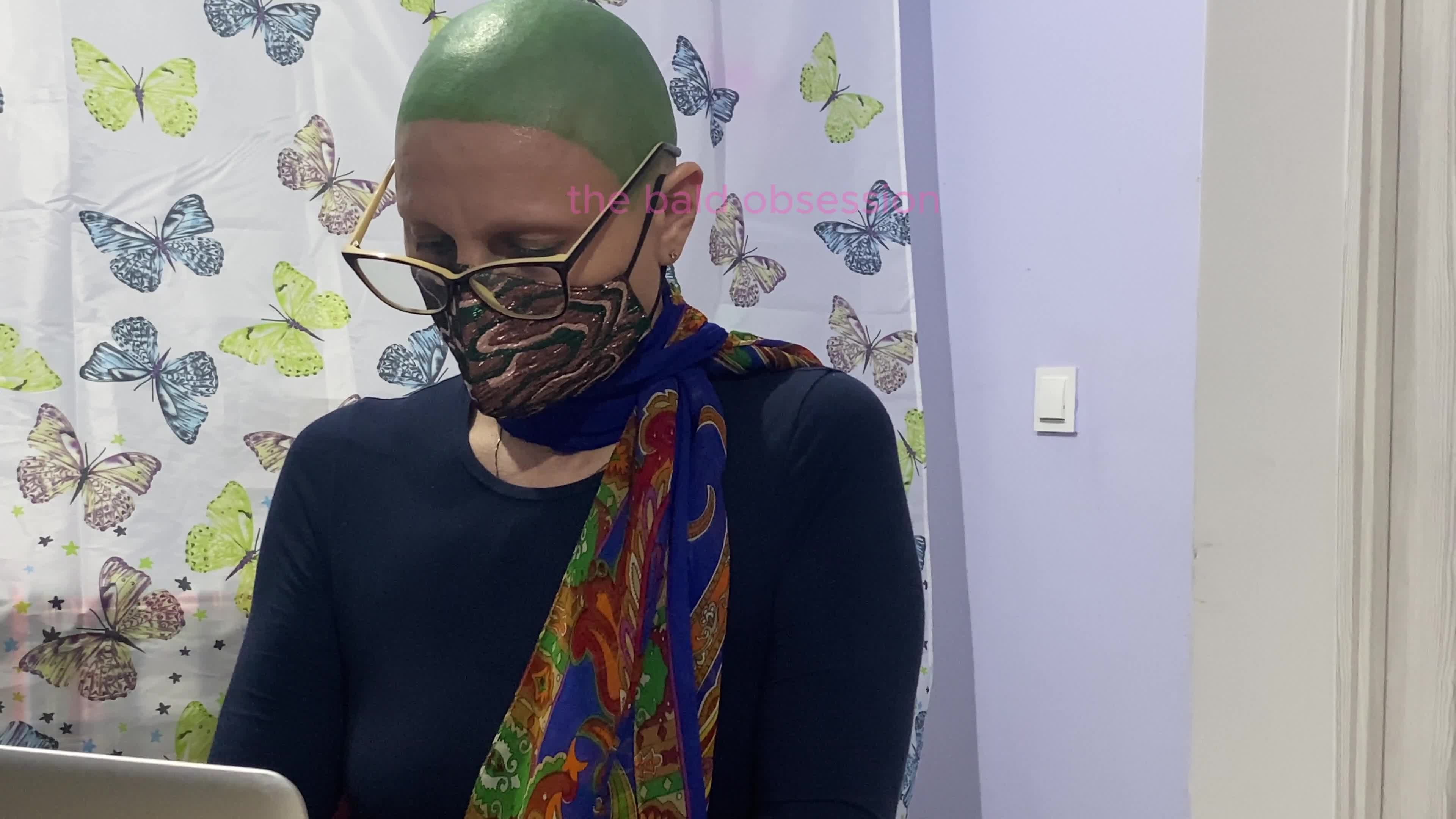 Electric Green Scalp While Working