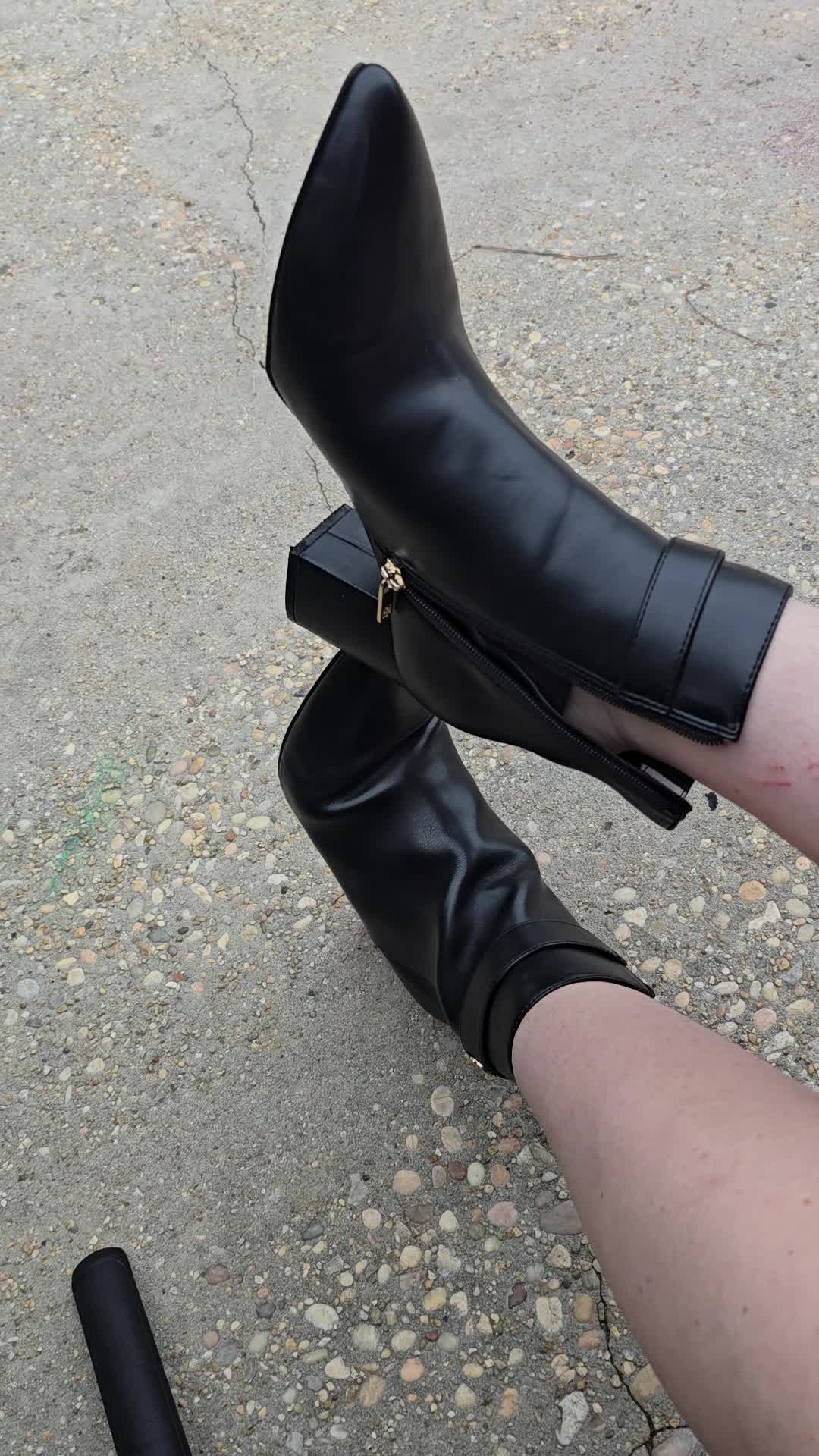 Black Boots