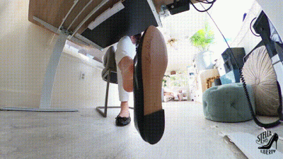 Office Giantess Dangling Flats- Your Boss Miss Stella Liberty Is Mad You Are Late To Work, But You Shrunk Yourself By Accident And Need Her Help