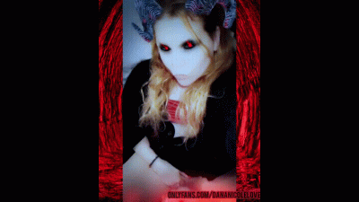 Demonatrix