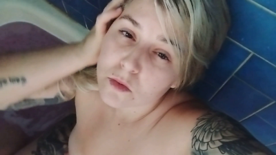 Worship Goddess In The Bath