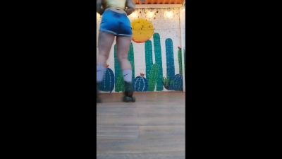 Rollergirl Blows Dirk Diggler