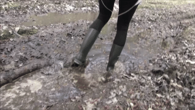 Me & Jess Get Stuck In The Mud Wearing Our Wellies