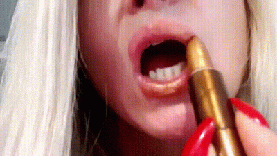 Gold Lips ****