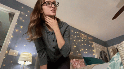 Down Blouse 3 With Mistressvictoria (Topless) (Cleavage) (Casual)